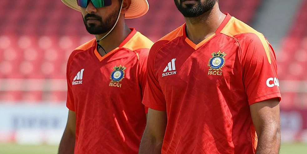 যে ম্যাচের ফরম্যাটটাই কেউ বলেনি: গাভাস্কারের বোলিং-সমালোচনা আর পাণ্ডিত্যের অর্থনীতি